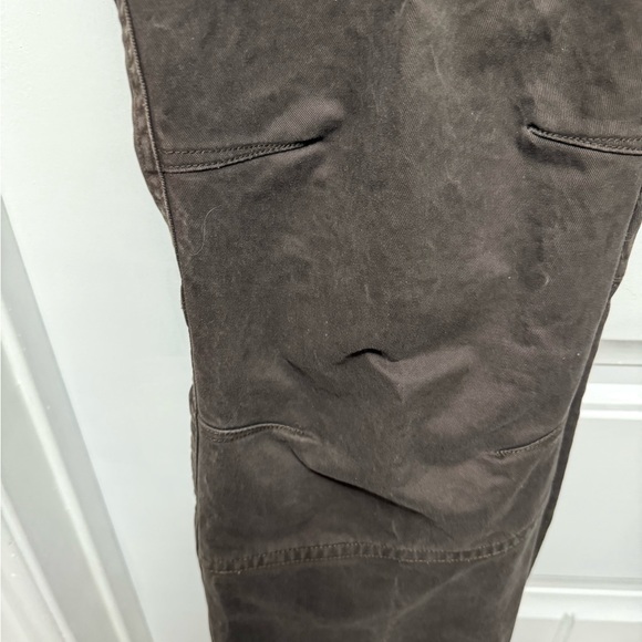 Kuhl Brown Cargo Pants with Articulated Knees Work Hike size 16 - Picture 2 of 9
